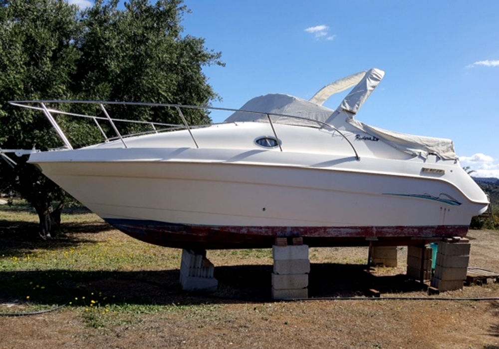 <<< VENDUTO >>> Saver Riviera 24 + 270Hp Mercruiser 5.0<br><a href=dettaglio.aspx?Id=273 >VAI ALLA SCHEDA</a>